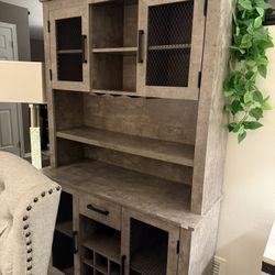 Wine Bar With Storage