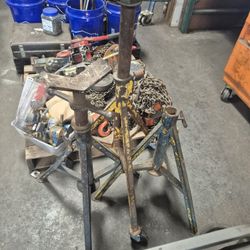 Pipe Stands