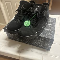 Jordan 4 Retro Black cat Size 9.5