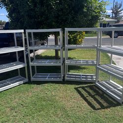 4 plastic shelves