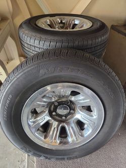 Ford Ranger 2010 OEM rims and tires (set of 4)