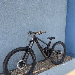 Trek Slash 9.8 XT Large