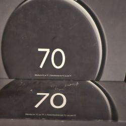 Google Nest Learning Thermostat 4th generation with Sensor, Polished Obsidian