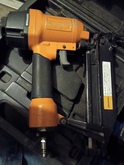 Bostitch 16 gauge brad/finish nailer