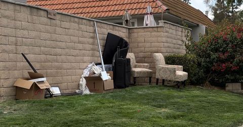 Lots of stuff - CURB ALERT