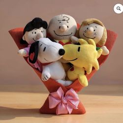 Charlie Brown Plushy Bouquet Valentines Day