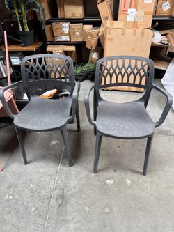 Set of 2 Black Outdoor Patio Armchairs – Modern & Durable