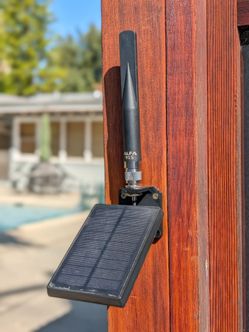 Solar Powered Off-Grid Mesh Node (Meshtastic / Meshcore Heltec Repeater)