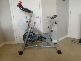 Schwinn IC2 Exercise Bike