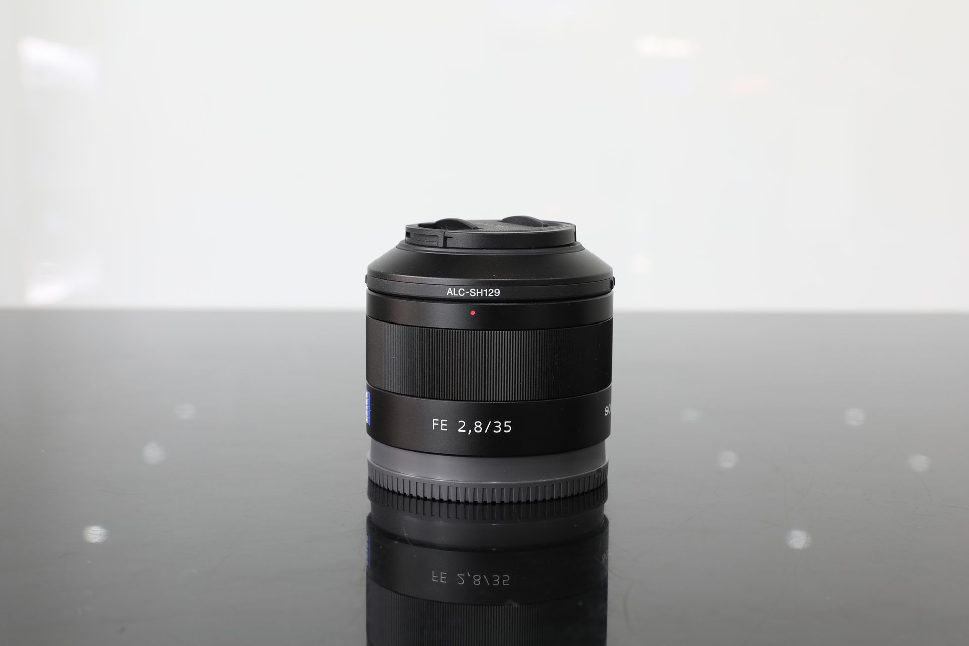 Sony SEL 35mm f/2.8 FE ZA Lens