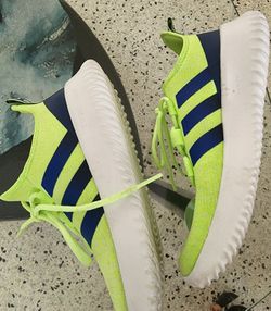 Adidas Unisex Sport Shoes