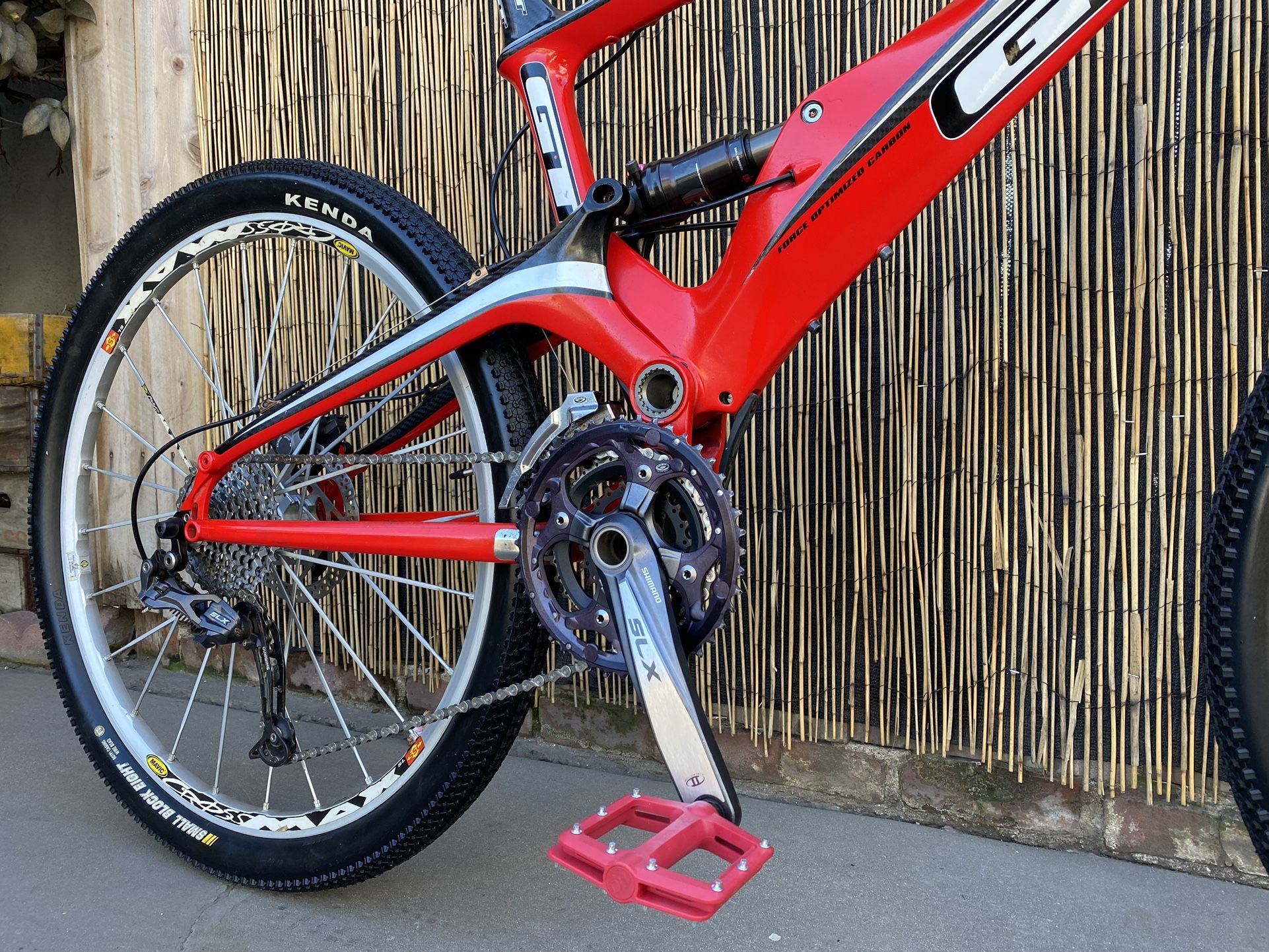 Full Carbon GT Marathon Expert for Sale in Santa Ana, CA - OfferUp