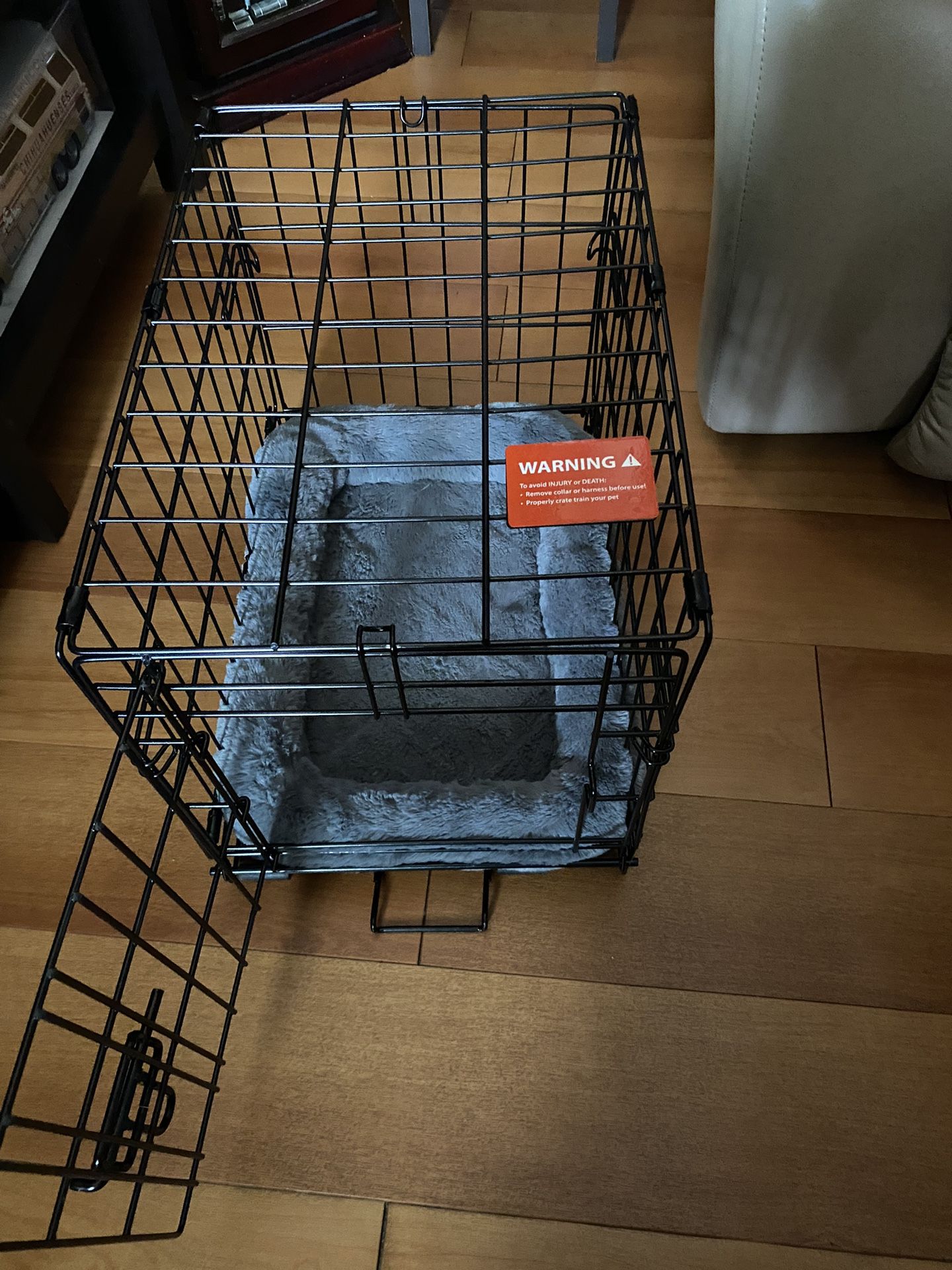 Single Door Folding Wire Dog Crates