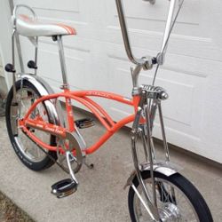 2021 Schwinn Stang - Ray "ORANGE KRATE" 20" Muscle Bike 