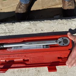 New Tekton Torque Wrench 1/2” Drive