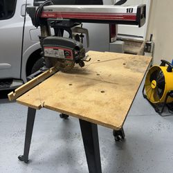 Craftsman 10in Radial Saw and Table