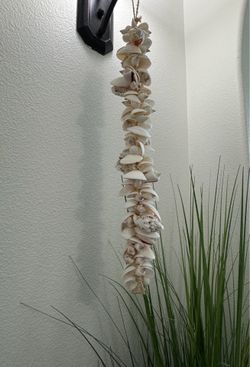 Coastal/Home Decor Seashell Cluster Garland  22 inches long