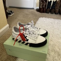 OFF WHITE LEATHER VULCANIZED SNEAKERS for Sale in Seaside CA OfferUp