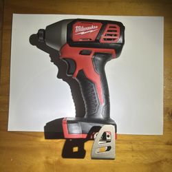 Milwaukee M18 1/4” Hex Impact Driver 