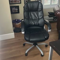 Desk/gaming Chair