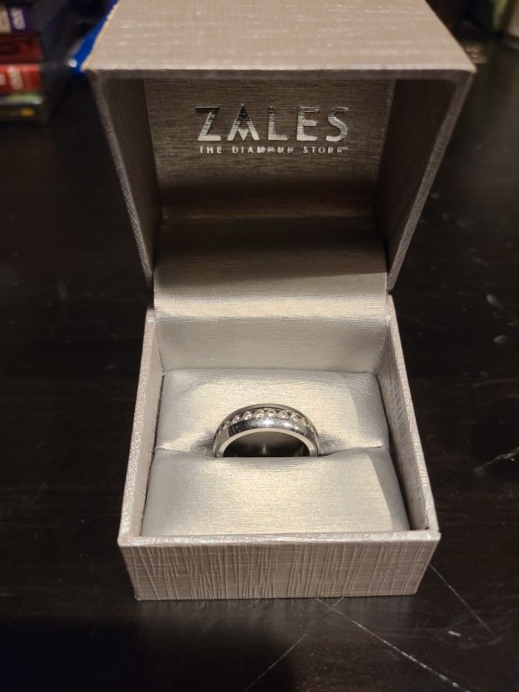 Mens Silver Infiniti Band With White Topaz Stones  Ring