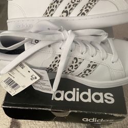 Adidas Cheetah Print Women’s 9