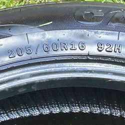 One tire  205/60 R 16