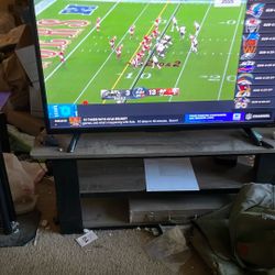 Insignia Roku TV FOR SALE