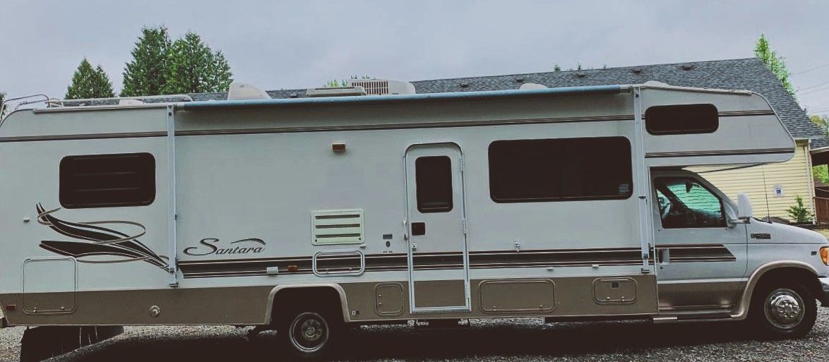 2000 Coachmen Santara