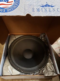 Yamaha 15" cabinet speaker
