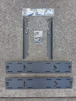 (NEW) Premier Mounts PCM-100 Heavy-Duty TV Wall Mount – Brand New in Box