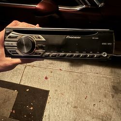 Pioneer cd player