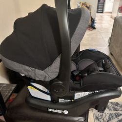 Graco Snugride 35 Lite Elite Car seat & Base