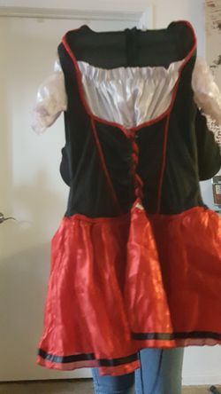 costume