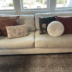 Beautiful Off White 8’ Couch