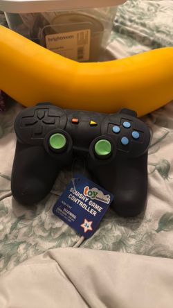 GAME CONTROLLER SQUISHY $13