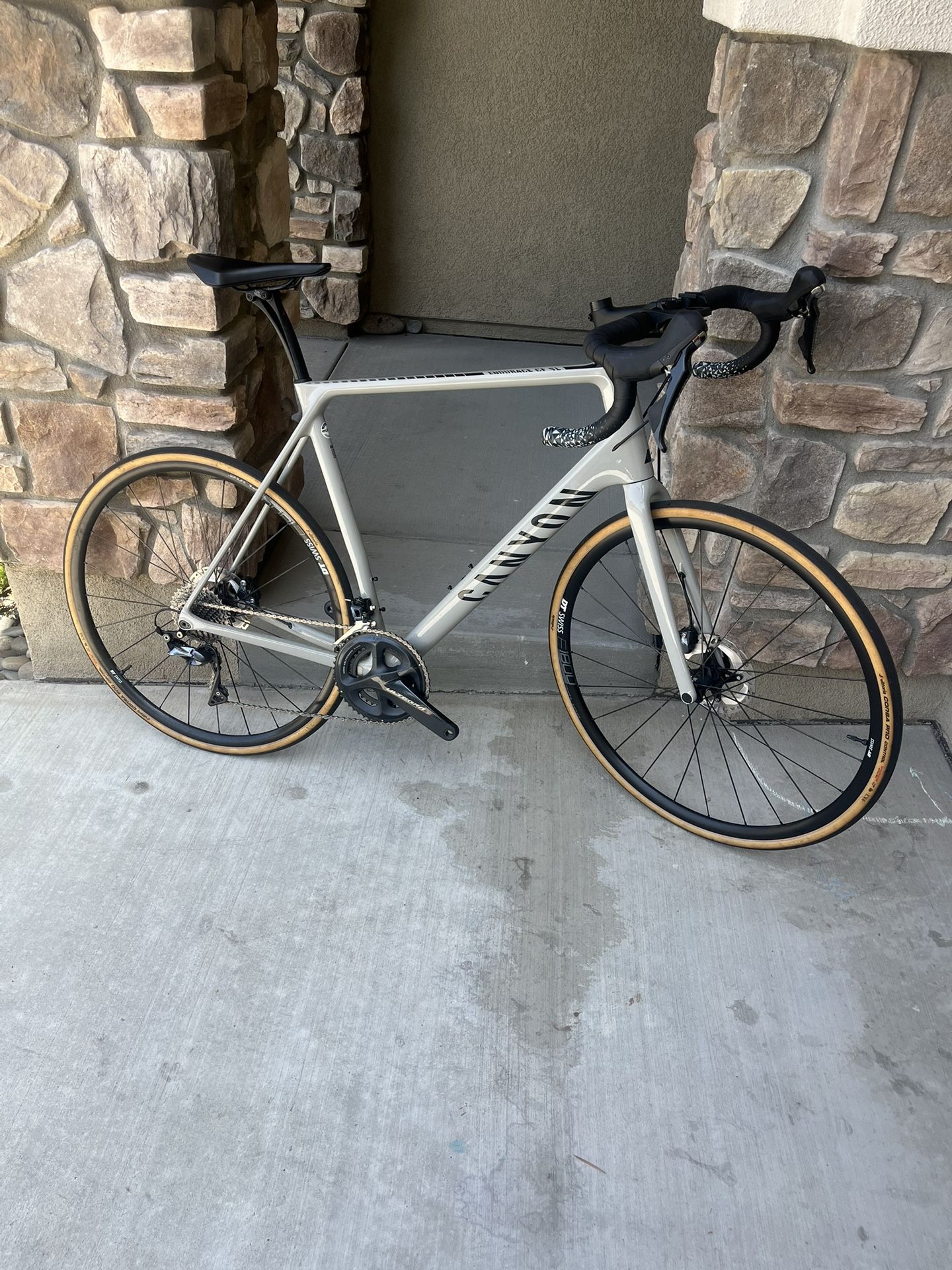 2022 Canyon Endurace CF SL Size XL