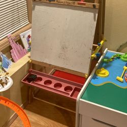 Melissa & Doug Wooden Art Easel