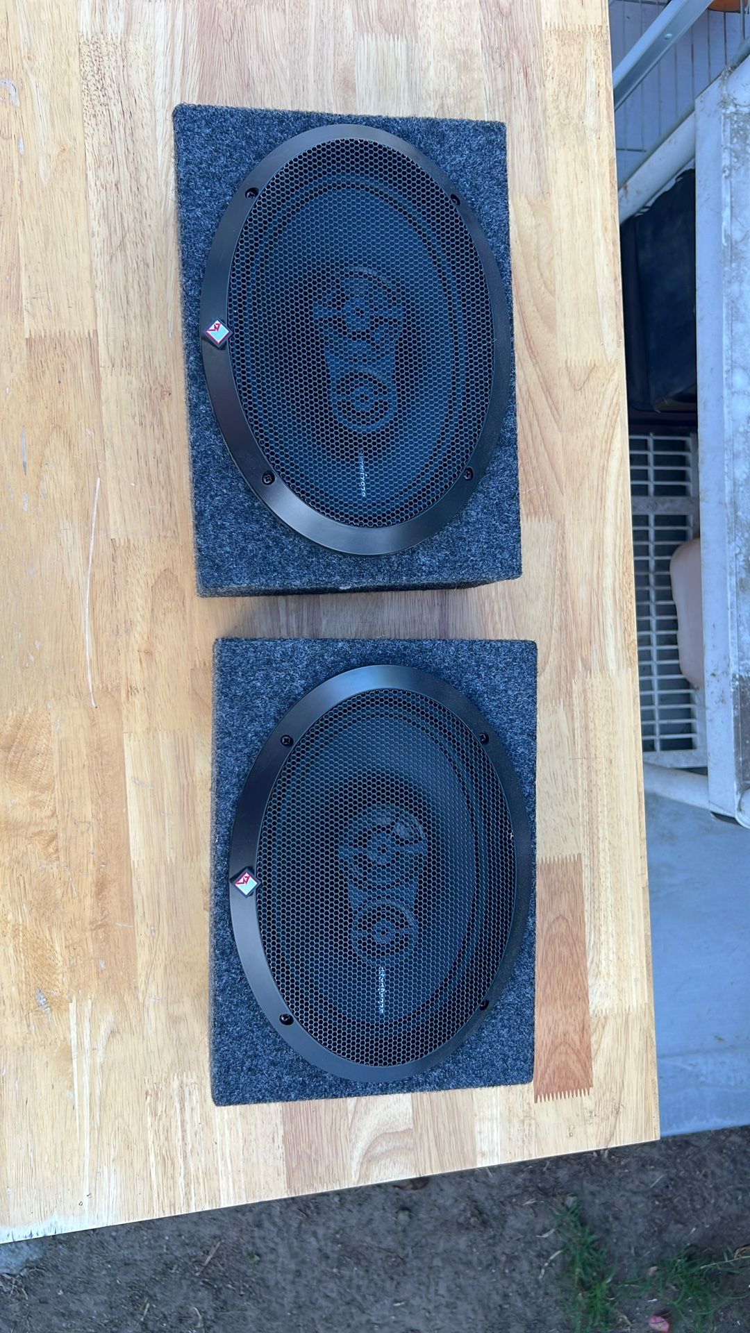 Speakers 6 X 9