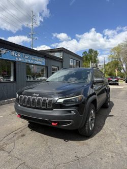 2019 Jeep Cherokee Trailhawk