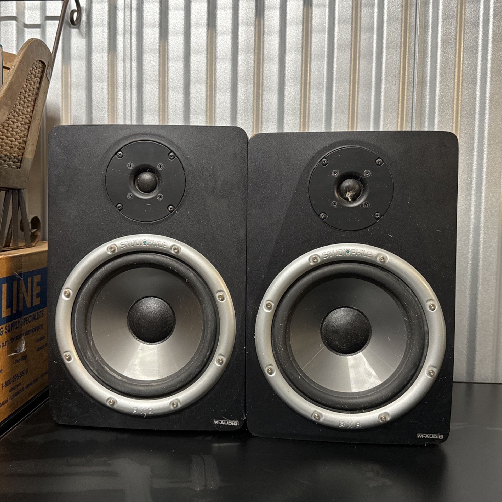 Studio Monitor Speakers M Audio