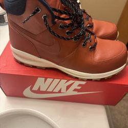 Men’s Nike Manoa Boots 