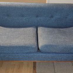 Sofa/couch Loveseat Blue, Good Condition