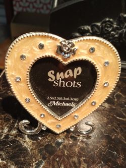 Snap Shots 2.5" x 2.5" Mini Picture Frame - Pearl Heart