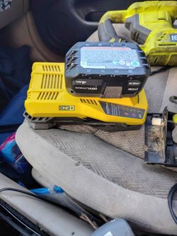 Ryobi 18V ONE+ 4Ah Battery and Charger, sawzew, flashlight ,skill saw