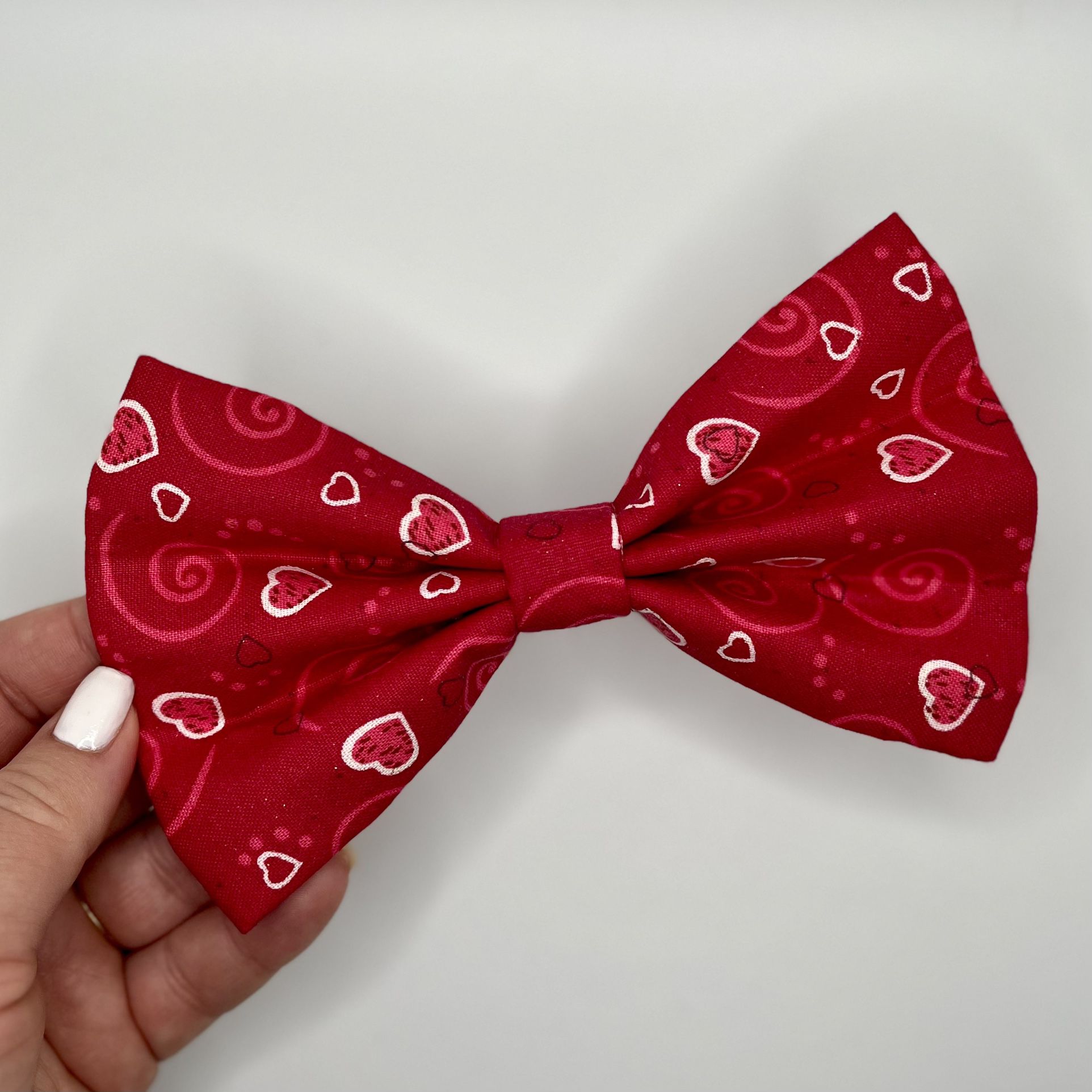 Red Hearts Dog Bow Tie - Valentine’s Day Dog Bow Tie - Pet Accessories 