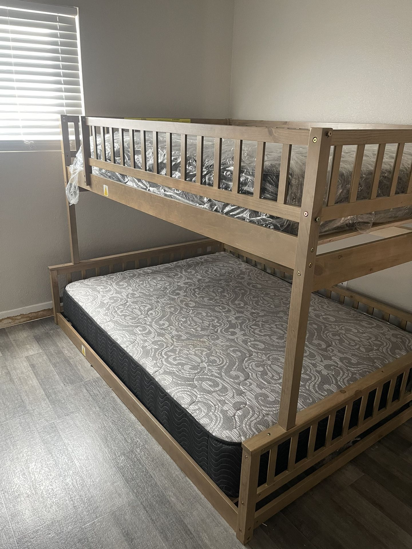 Búnker Bed Habló Español Está Seminuevo Llévatelo