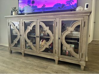 TV Console