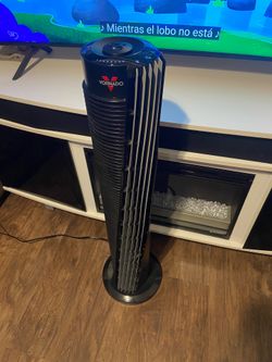 Vornado 154 - Tower Fan for Circulating Air Throughout the Room, 32 Inches
