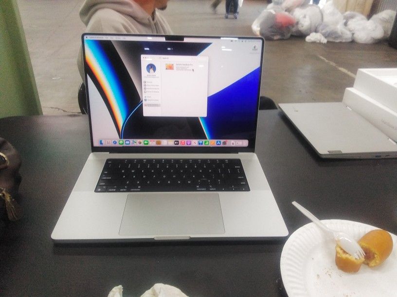 Selling Mac Book Pro